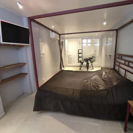 リヤド Secret Room, 3 Couple Only Au Village Naturiste アグド